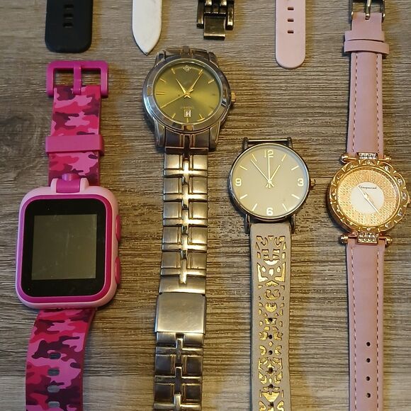 Huge Watch Lot of 25+ Mixed Brands Vintage & Modern Parts/Repair Untested-Box 48 main image 4